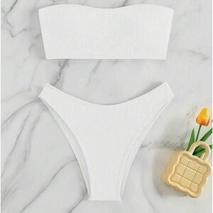 White cheeky bandeau bikini
